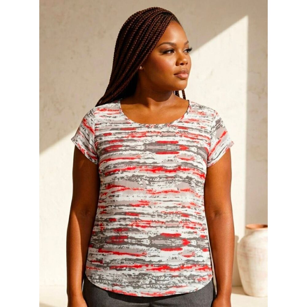 🔺️Soiree Gray, White, & Red Rayon Cap Sleeve Top Size 1X